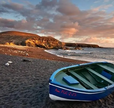 Apartment Paradise *